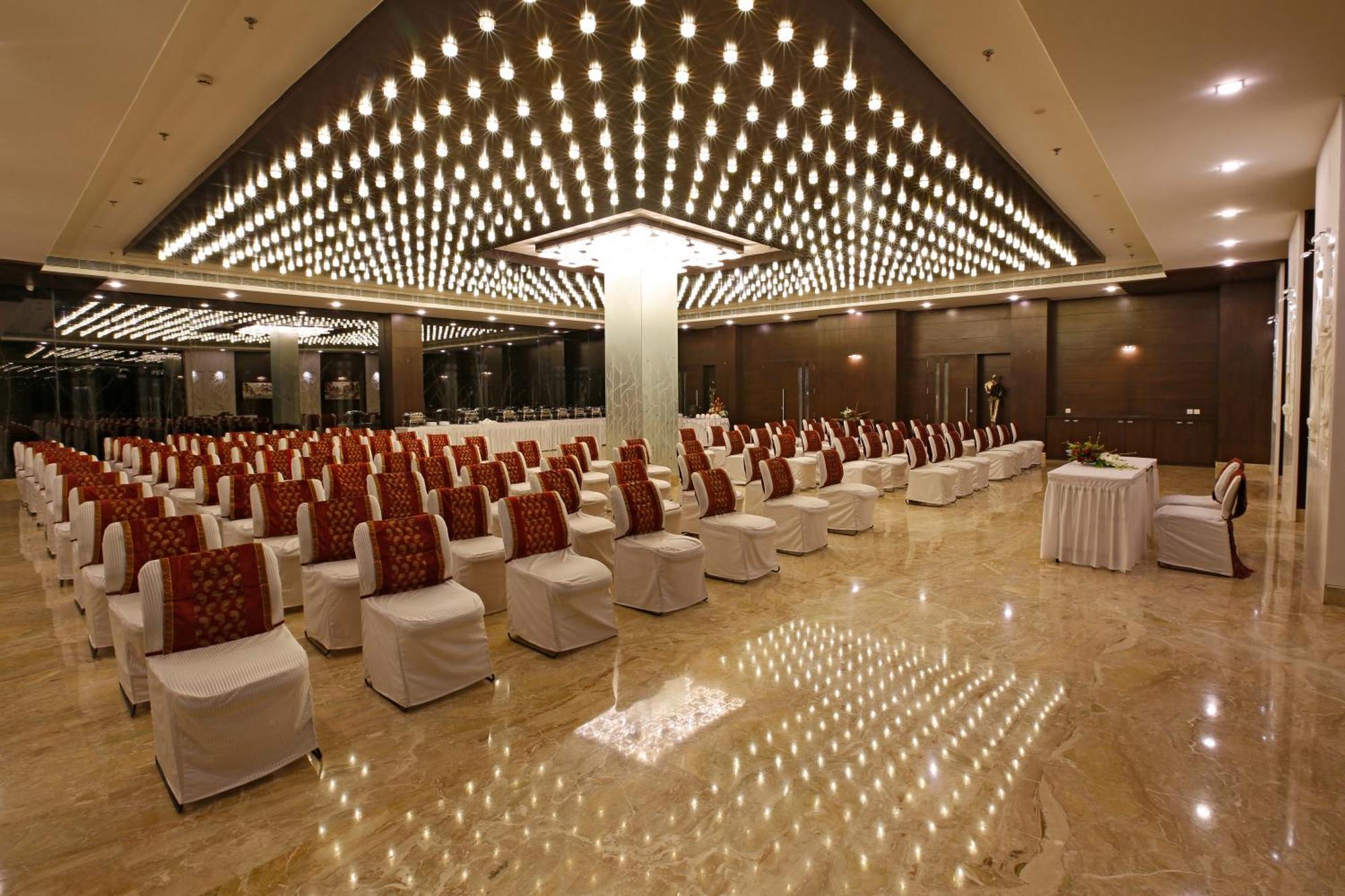 Hotel Grand Xenia Adźmer Zewnętrze zdjęcie