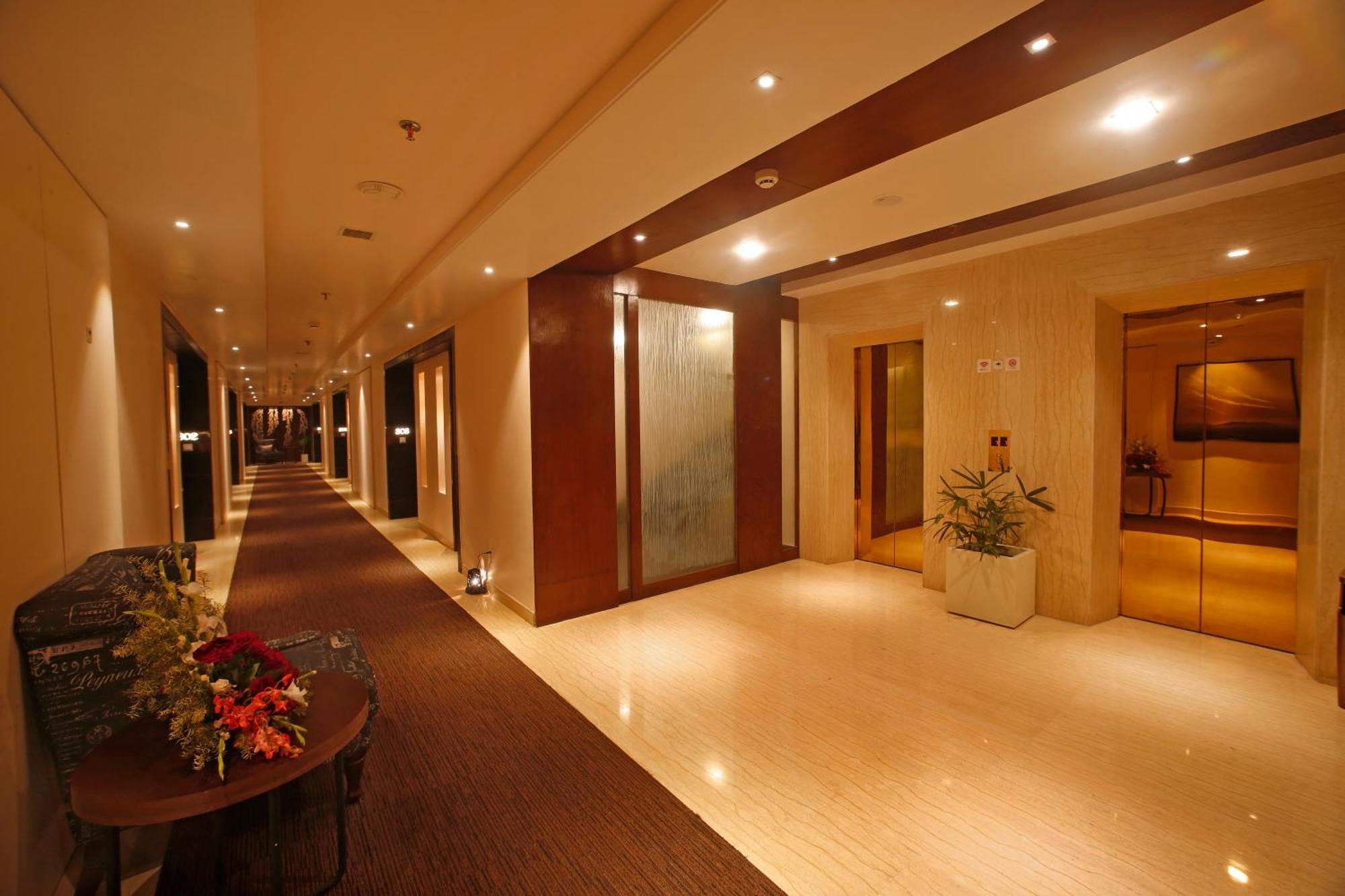Hotel Grand Xenia Adźmer Zewnętrze zdjęcie